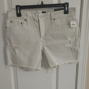 Gap shorts